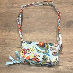 Vera Bradley All In One Crossbody Sea Air Floral